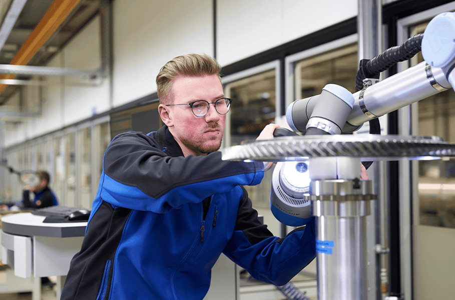 deine-karriere-bei-mtu-aero-engines-ag