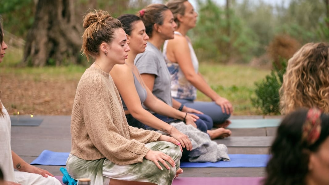Divine Rising Retreat for Women – Healing, Connection & Feminine Power