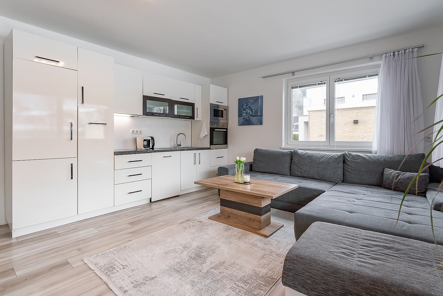 Wohnbereich der Apartments Kabashi