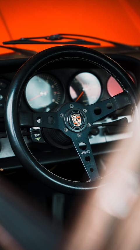 Reel aus der Porsche-Werkstatt bei Oldenburg