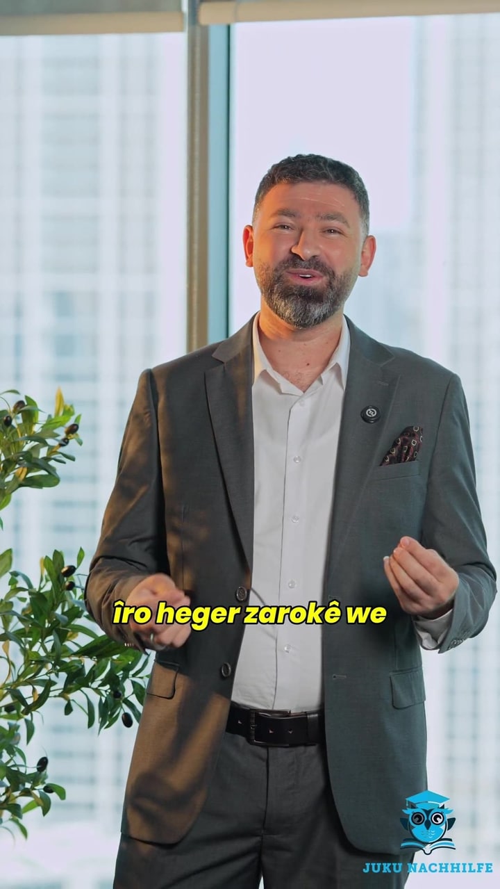 Di deqeyekê de me nas bikin