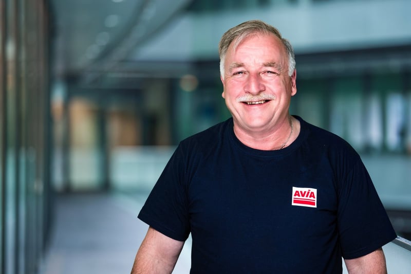 Mitarbeiterfoto Teamporträt — konsistente Bildwelt