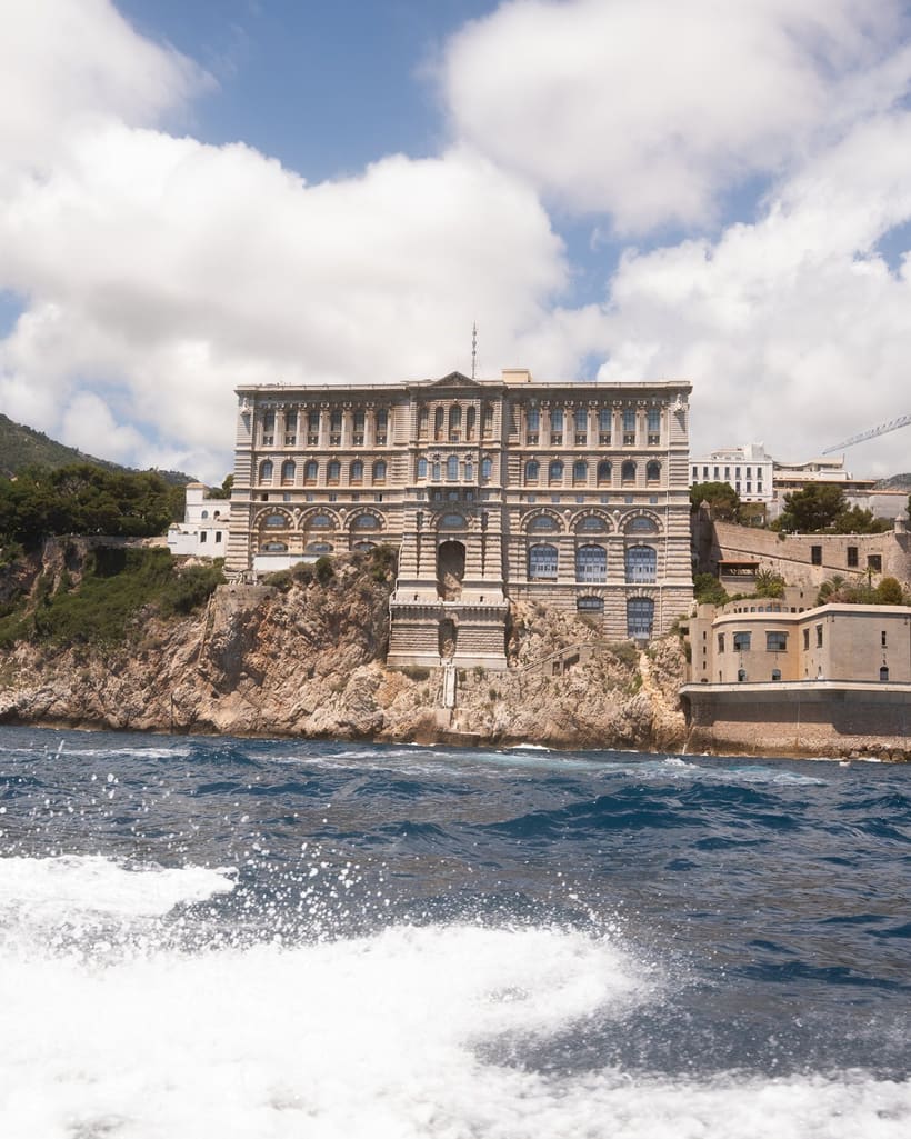 Ozeanographisches Museum Monaco vom Boot aus