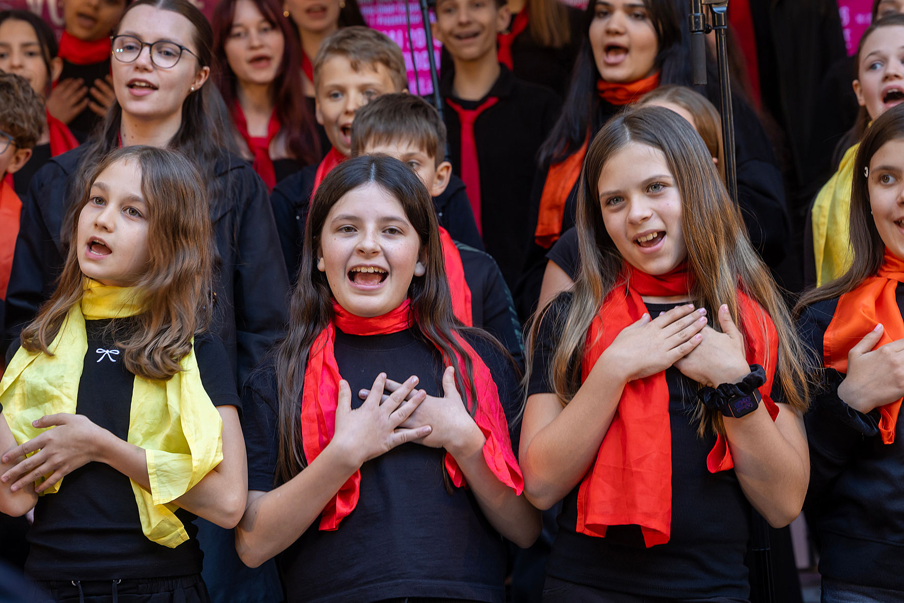Choir performing at the Long Night of Choirs in the Landhaushof in Graz