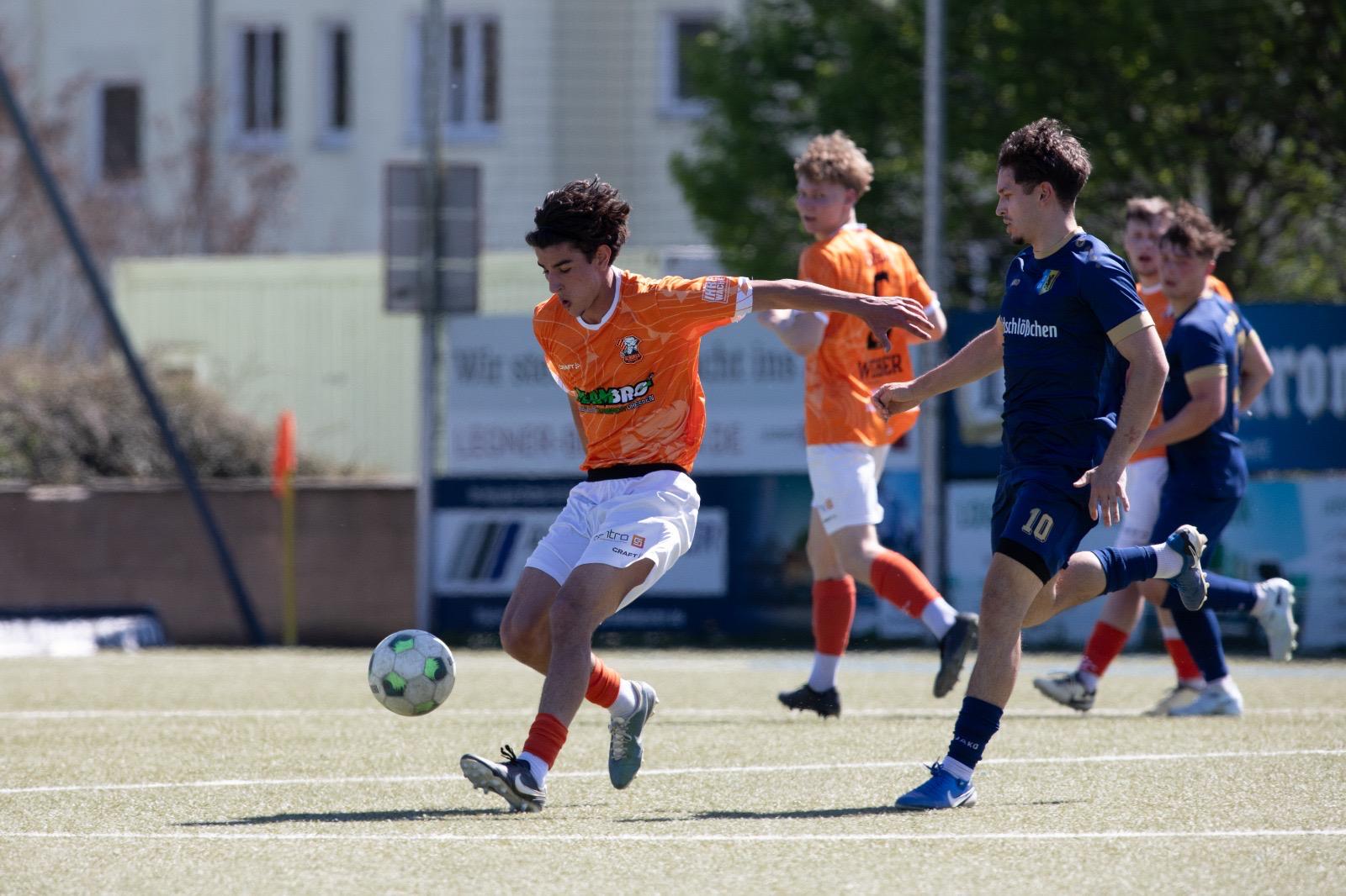 Jasin Moussaid – Fußball Techniktrainer beim Einzeltraining