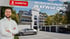 Mann in Hemd vor Neubau-Wohnungen mit Text "KFW 40-QNG STANDARD 12 NEUBAU-WOHNUNGEN KÖFERING".