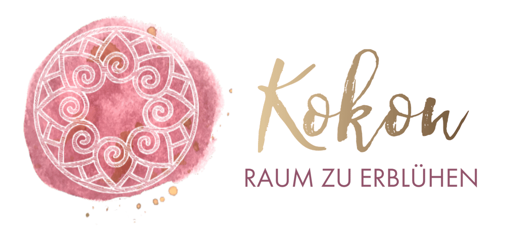 Logo Kokon - Raum zu erblühen mit weißem Mandala auf rosa Aquarellkreis vor schwarzem Hintergrund.
