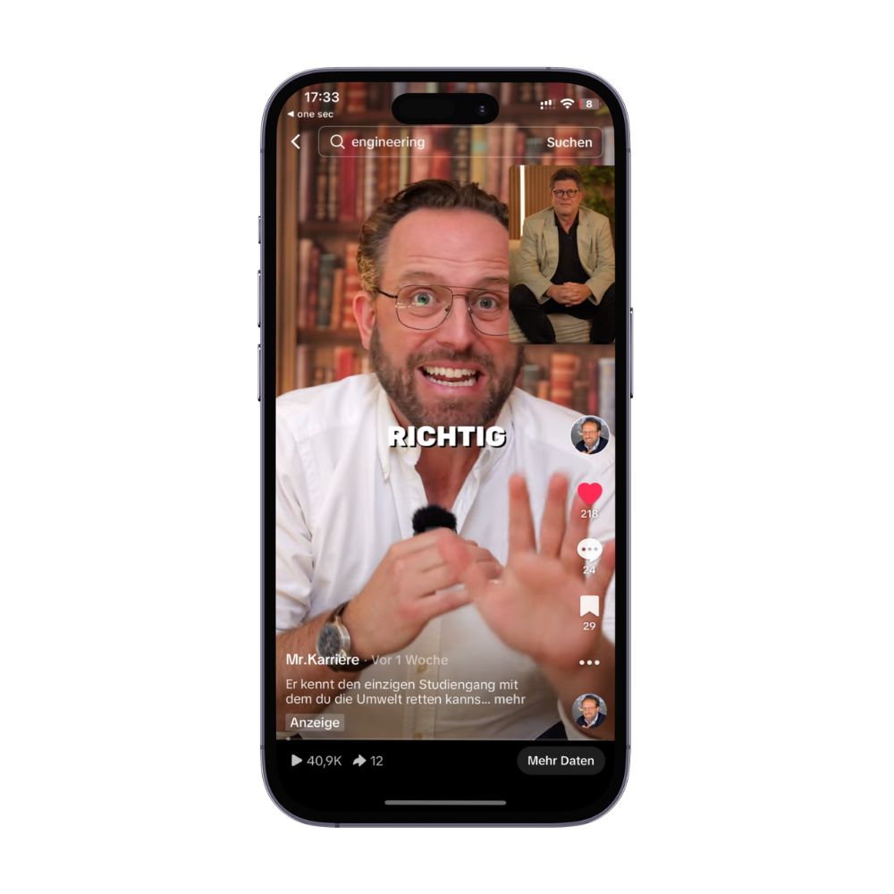 Smartphone mit dem TikTok-Video der FH-Kärnten-Kampagne