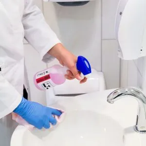 Sanitärreinigung-1