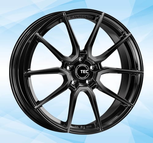 Nahaufnahme einer TEC Speedwheels Leichtmetallfelge mit Speichen und Felgenhorn
