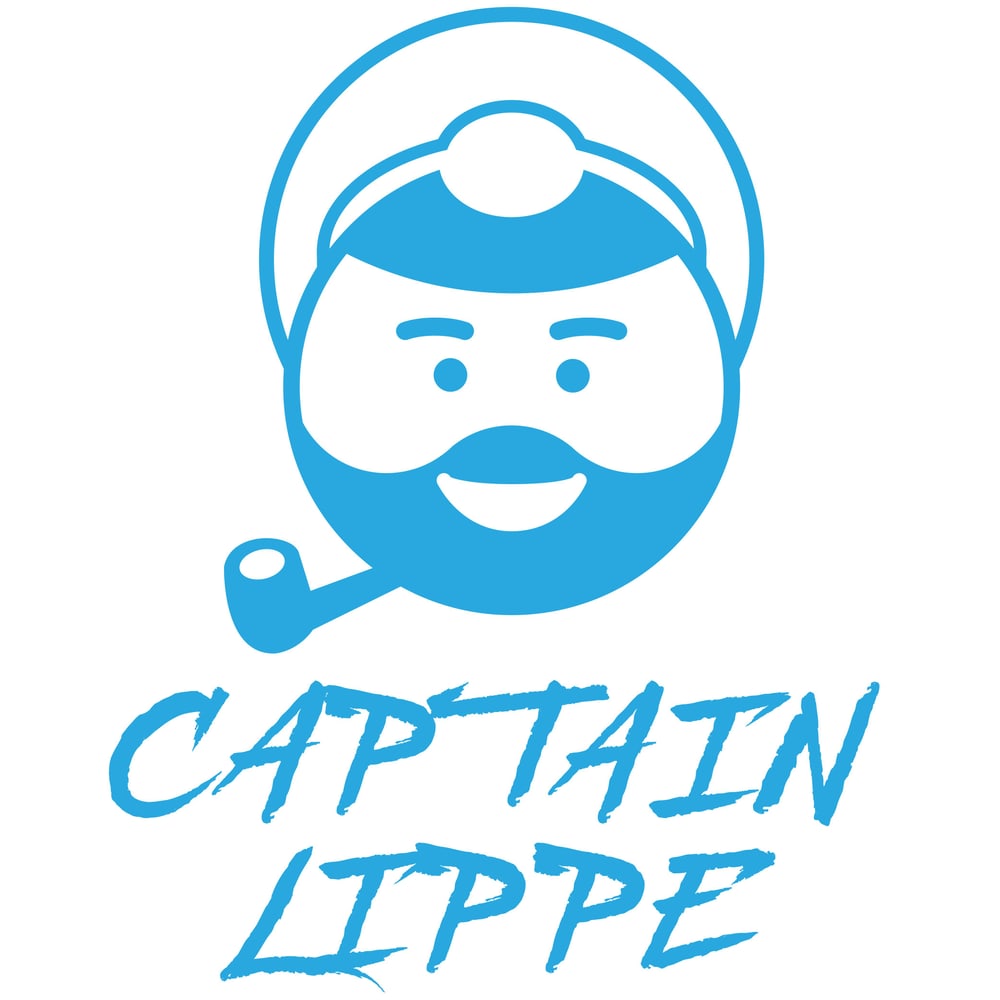 Blaues Logo eines bärtigen Kapitäns mit Pfeife und Text "CAPTAIN LIPPE".