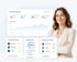 Frau im Banner mit UX Elementen der Software