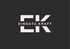 Weißes Logo „EK EINSATZ.KRAFT“ auf schwarzem Hintergrund.
