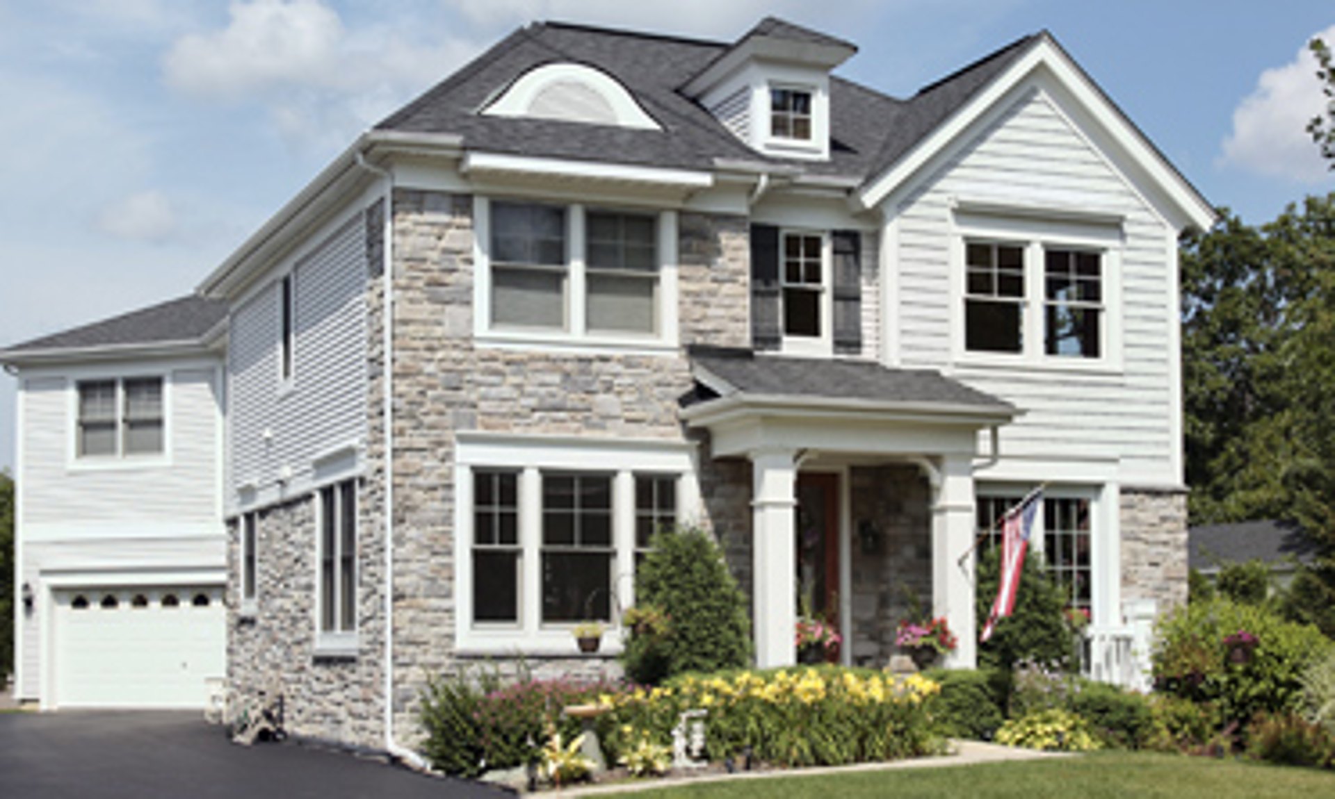 Stone veneer siding accent on a Southern California home exterior