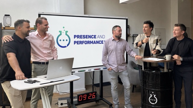 Kommunikationstraining mit Fach- und Führungskräften im Presence & Performance Lab
