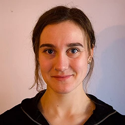 Natalie Beck · Absolventin Sport- und Gesundheitsstudium