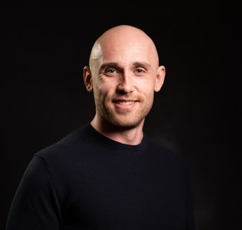 Handwerksunternehmer beim Handwerker Digital Tag