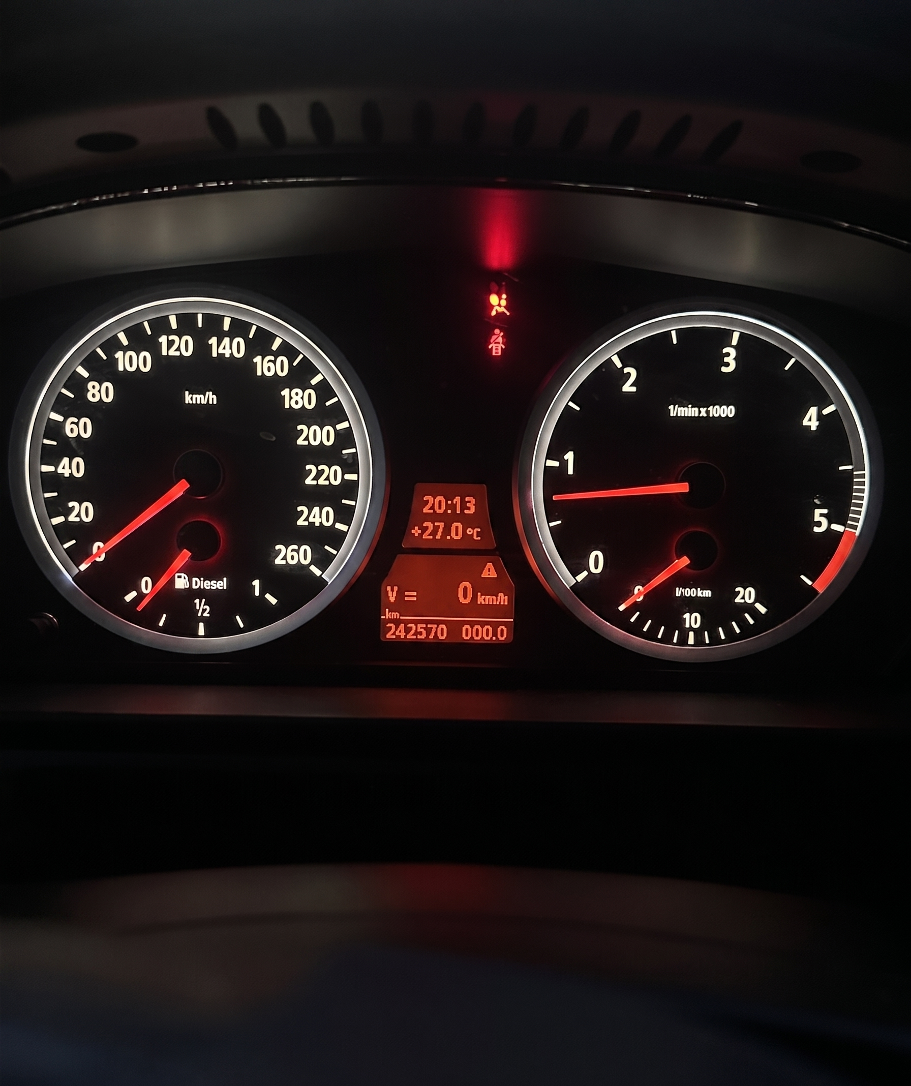 BMW E60 Rote Nadeln Ohne Display