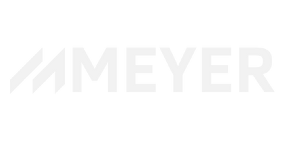 Meyer Webmarketing Logo mit großem M und "eyer" daneben, darunter "Webmarketing".