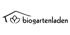 Schwarzes Logo mit Hausdach, drei Blättern und dem Text "biogartenladen".