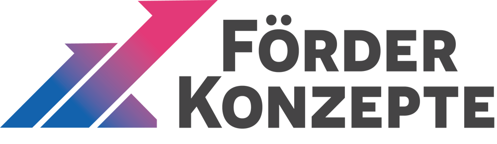 Der Schriftzug "FÖRDER KONZEPTE" in Dunkelgrau neben einem stilisierten, nach rechts oben zeigenden Pfeil in Blau-Pink.