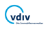 Blaues vdiv Logo mit der Unterschrift „Die Immobilienverwalter“ und einem unvollständigen Kreis.