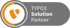 TYPO3 Solution Partner Logo mit orangefarbenem Icon und Text.