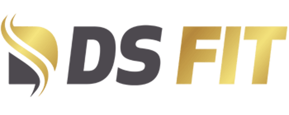 DS FIT Logo mit goldener Welle und goldenem "FIT" Text auf schwarzem Hintergrund.