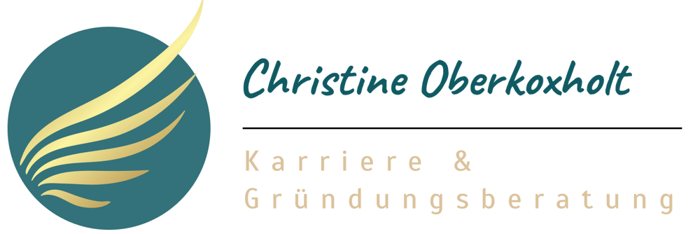 Logo mit goldenen Flügeln auf blaugrünem Kreis; Text: Christine Oberkoxholt, Karriere & Gründungsberatung.