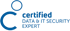 Zertifizierter Data & IT Security Expert Logo mit stilisierter Person und Text in Blau auf dunkelgrünem Hintergrund.
