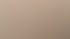 Ausgefahrene, orange-gelb gestreifte Gelenkarmmarkise unter einer Terrassenüberdachung aus Holz und Glas.