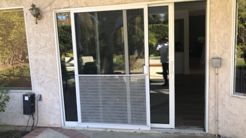 Approved Contractors replaces home windows with dual pan vinyl windows BEFORE