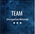 TEAM Encryption Wizards mit drei Sternen auf blauem, texturiertem Hintergrund.