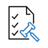 Dokument mit drei Häkchen und einem blauen Hammer.