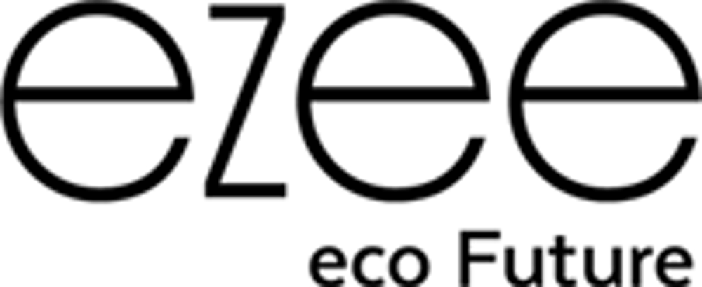 Logo von ezee eco Future mit schwarzem Text auf dunkelgrünem Hintergrund.