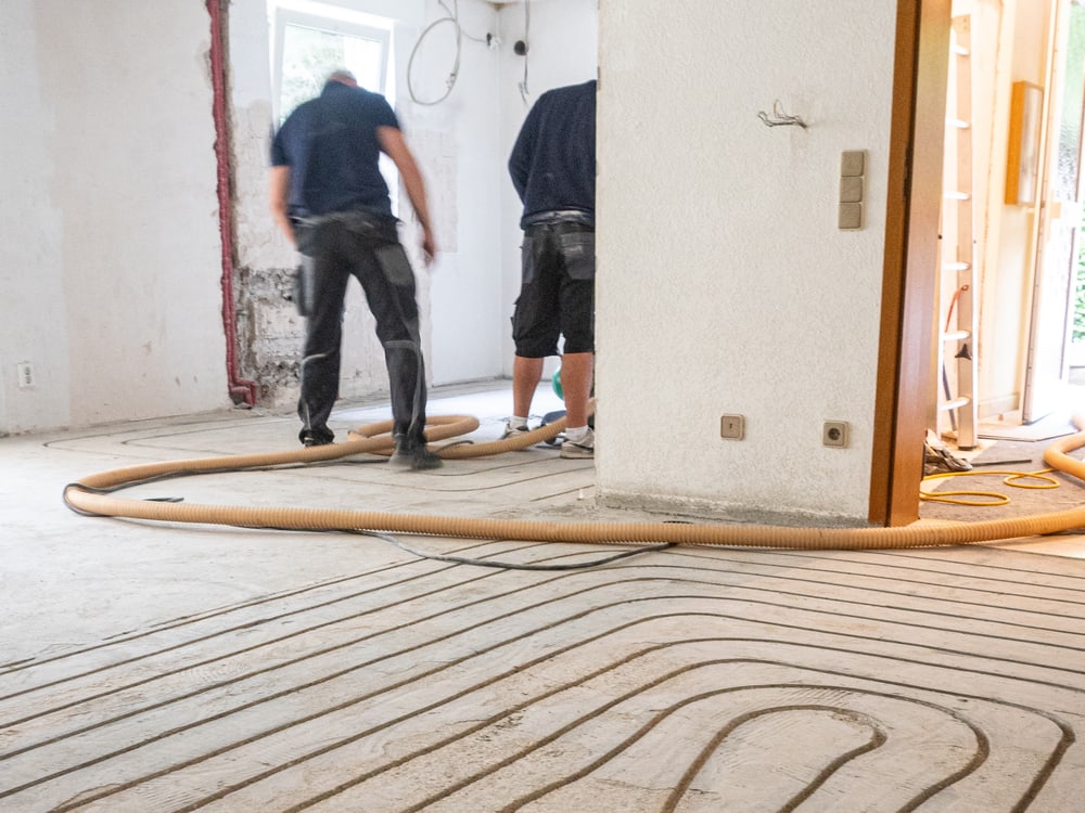Rohrverlegung durch das BauProTherm Team im Rohbau