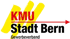 Logo von KMU Stadt Bern Gewerbeverband mit gelben Strichen und rotem Pfeil.