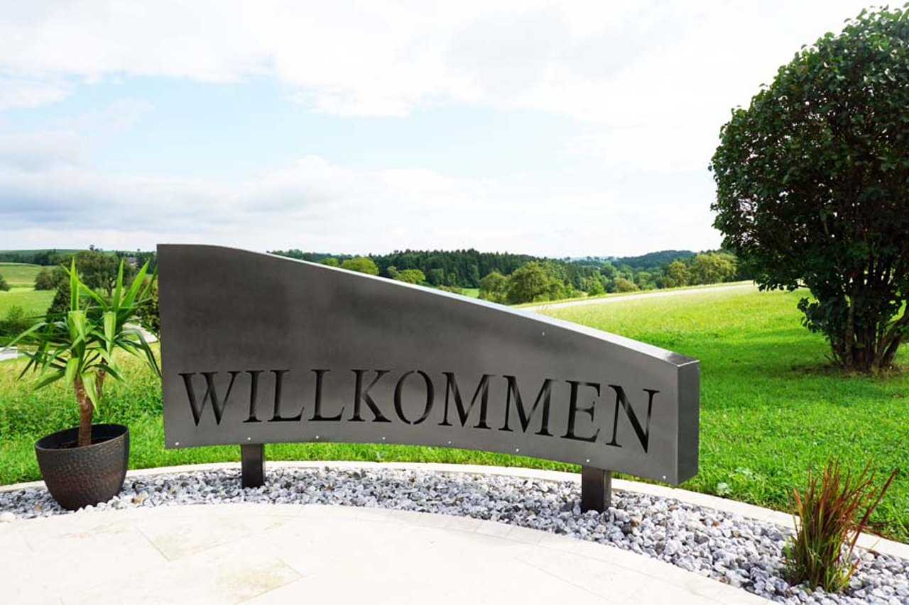 Vordach Volksbank
