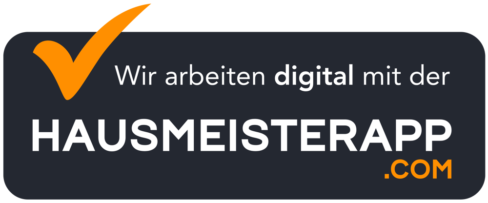 Orangefarbener Haken auf dunkelgrauem Rechteck mit Text: "Wir arbeiten digital mit der HAUSMEISTERAPP.COM"