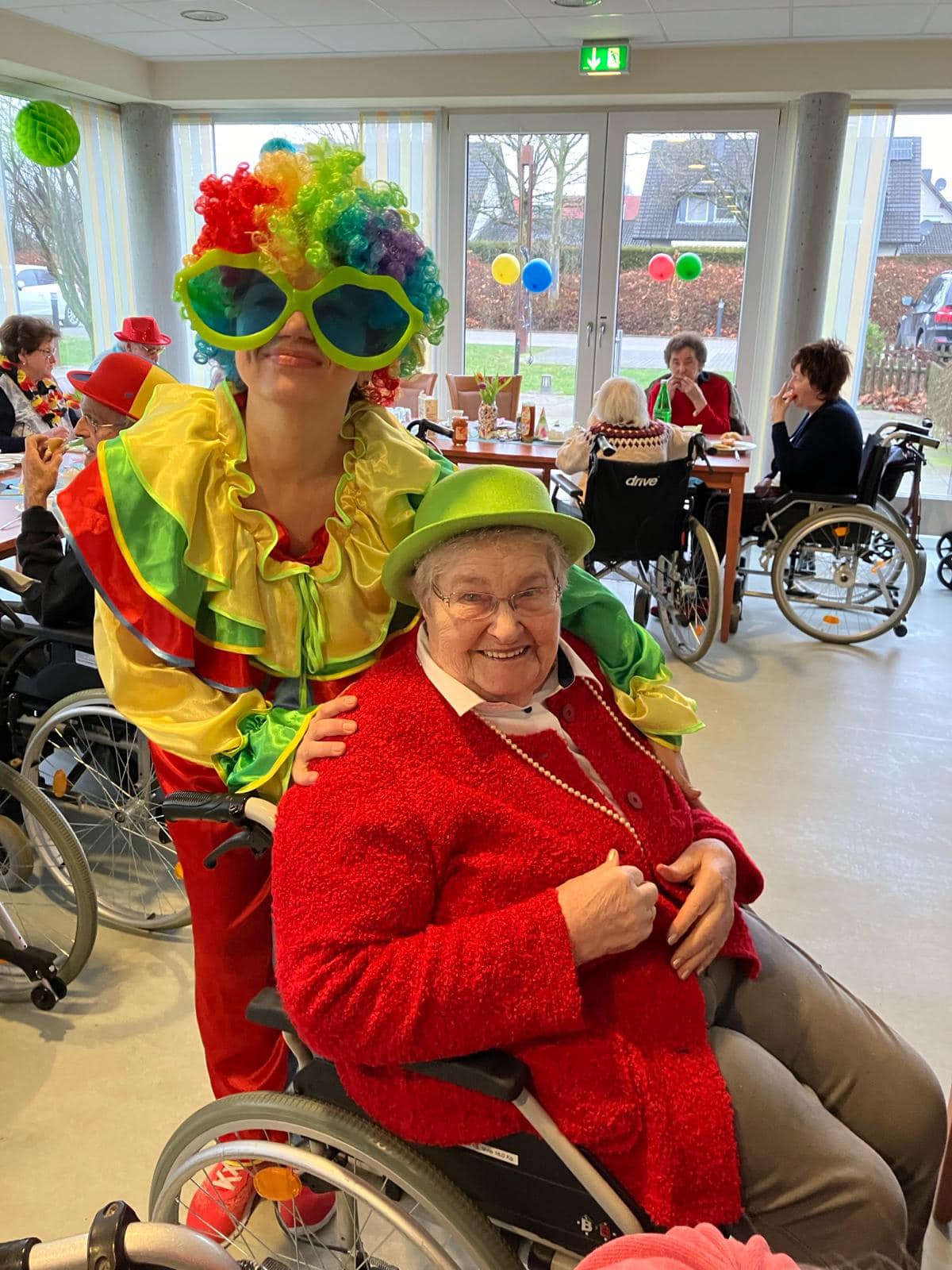 WEIBERFASTNACHT IM PROVITA-STIL