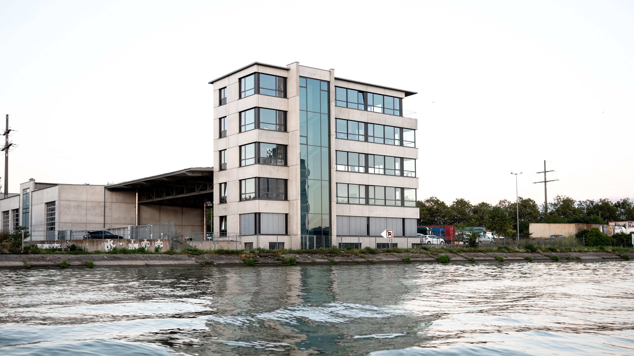 Der Hafenturm in Weil am Rhein