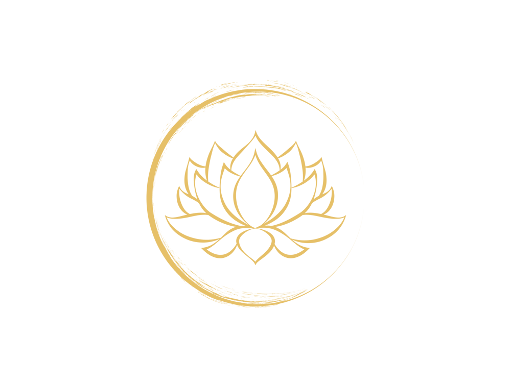 Goldene Lotusblume in einem unvollständigen Kreis auf dunkelgrünem Hintergrund.