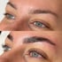 Vorher-Nachher-Vergleich von Augenbrauen-Laminierung und Wimpernlifting an einer Frau mit grünen Augen.