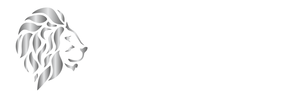 Silberfarbener Löwenkopf und weißer Text "MEDIAWORKS YOUR SUCCESS IS OUR STRATEGY" auf dunkelgrünem Hintergrund.