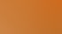 Industrielle Maschine, die eine große, glänzende Rolle in orangefarbenen Halterungen bearbeitet.