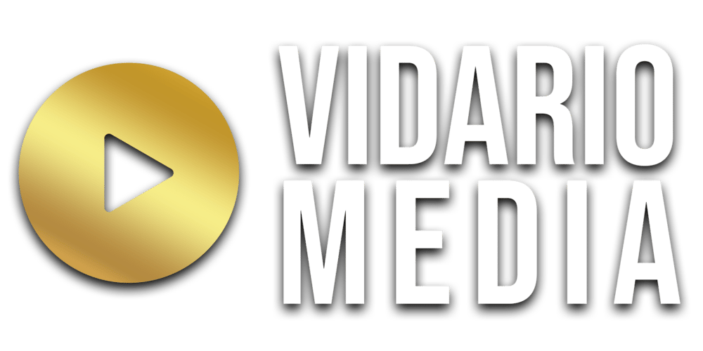 Goldener Play-Button neben dem Text "VIDARIO MEDIA" auf grünem Hintergrund.
