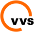 Orangefarbener, unvollständiger Kreis um die schwarzen Kleinbuchstaben "vvs" auf dunkelgrünem Hintergrund.