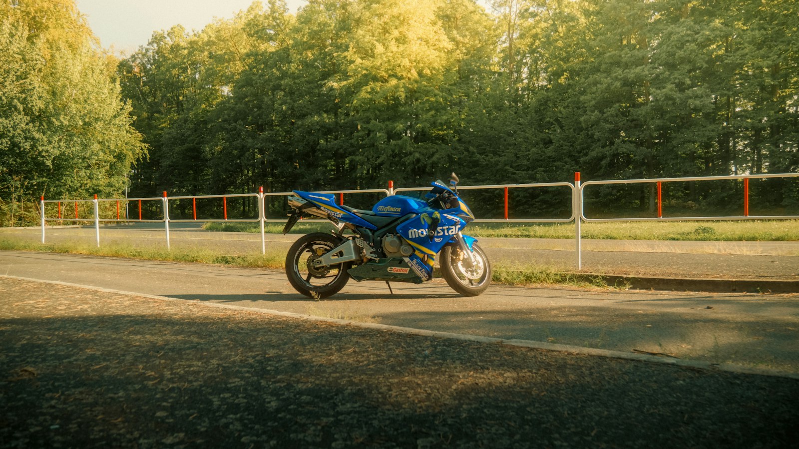 How to Get a Motorcycle Towed in DeLand Without Damaging the Bike