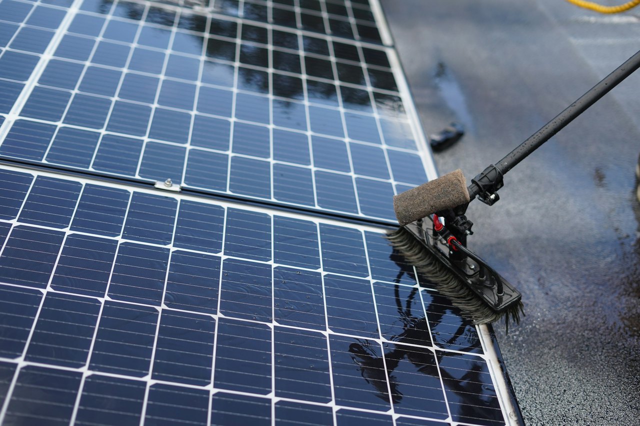 Photovoltaikanlage gereinigt