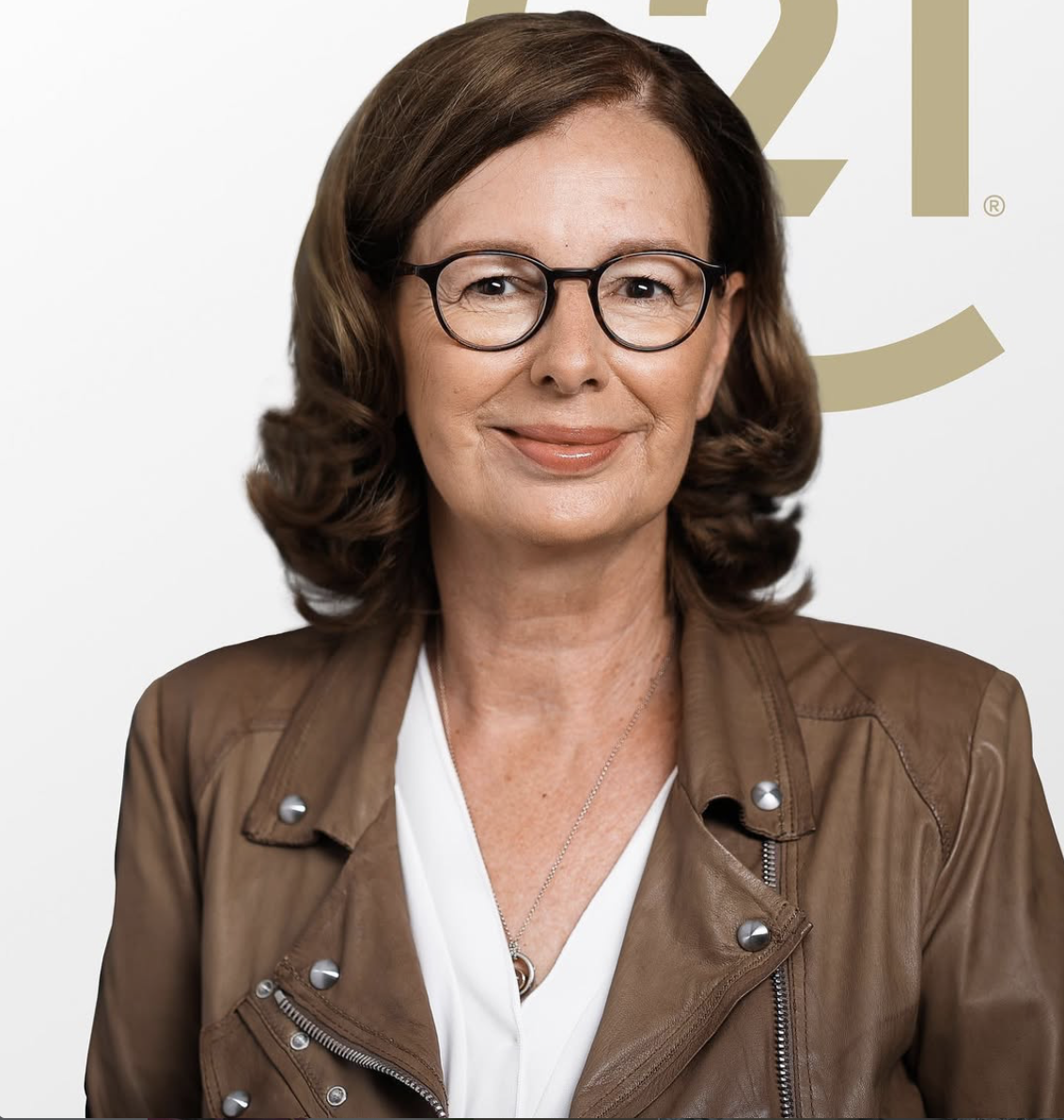 Portrait der Maklerin